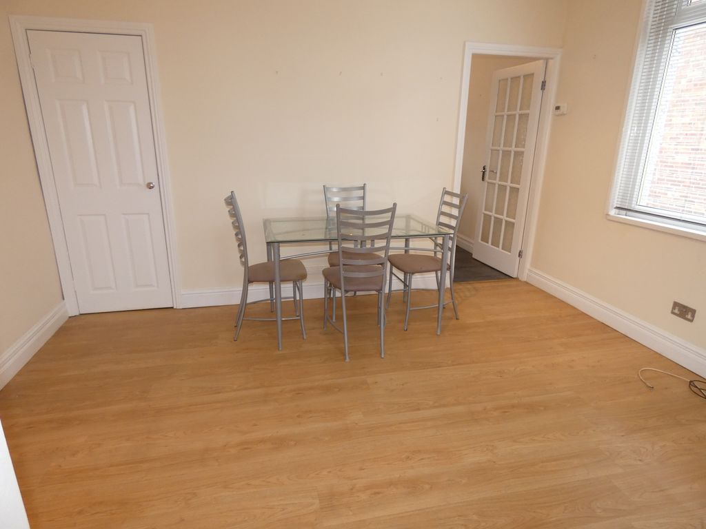 Lounge- click for photo gallery